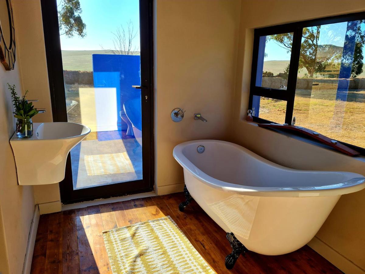 Die Blouhuis Farmhouse Retreat With A Hot Tub Cloeteskraal Eksteriør bilde