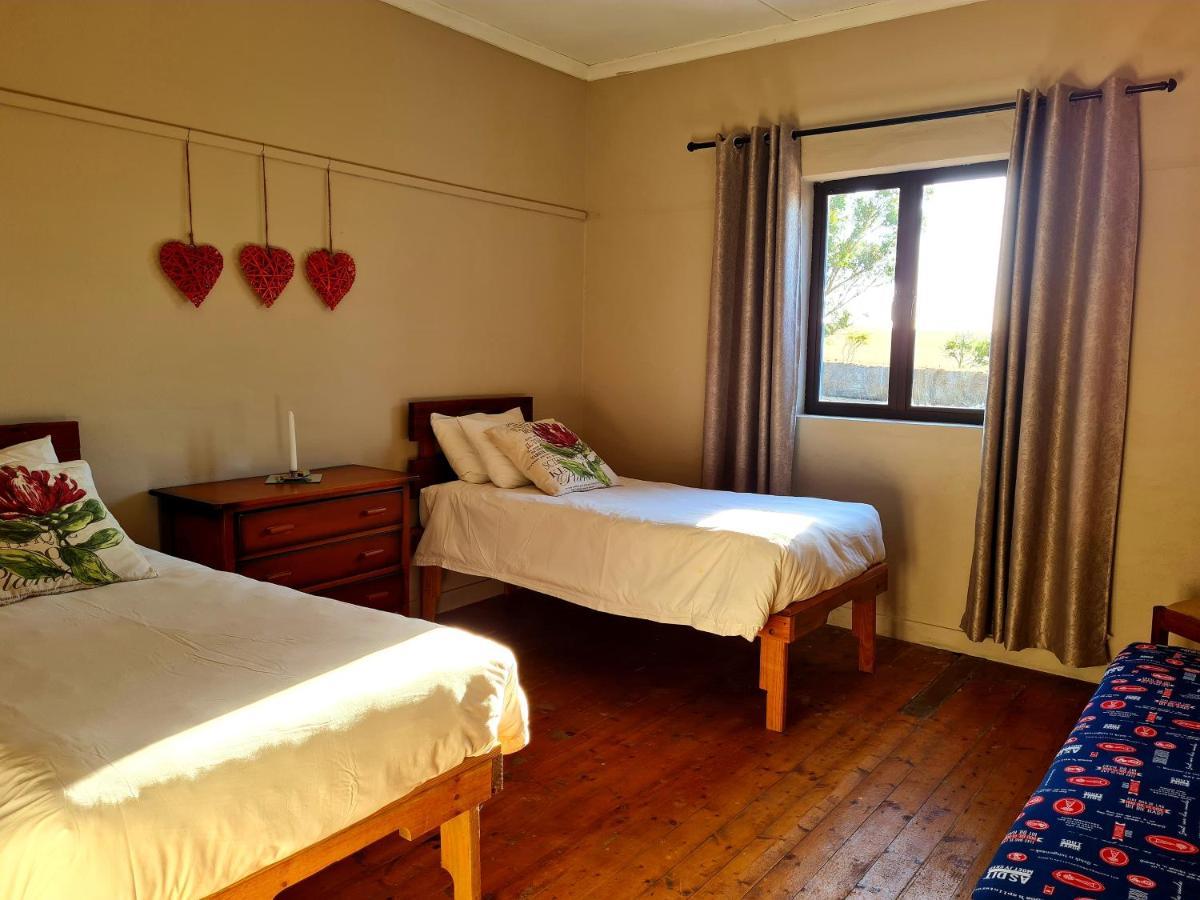 Die Blouhuis Farmhouse Retreat With A Hot Tub Cloeteskraal Eksteriør bilde